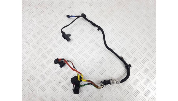 Проводка (планка) свечей накала bmw 2 f44