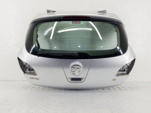 Крышка багажника opel astra j