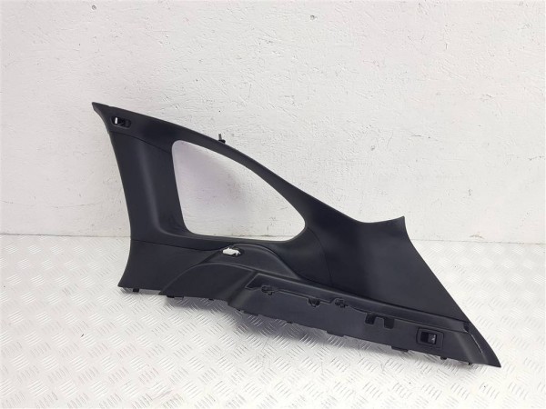 Обшивка стойки задней правой bmw x1 f48