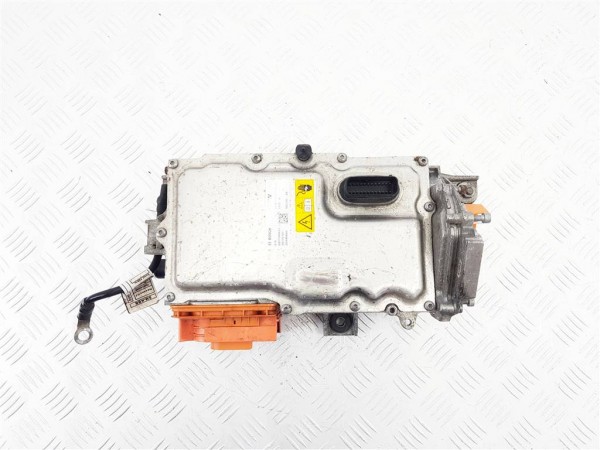 Инвертор bmw i8