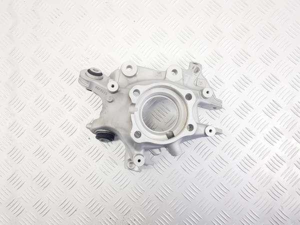 Кулак задний левый bmw 4 g22/g23