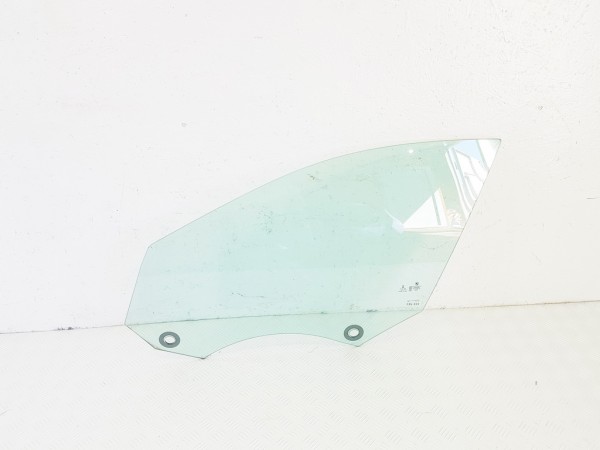 Стекло двери передней левой bmw 6 g32