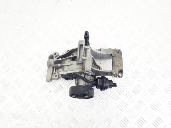 Помпа bmw 5 g30/g31