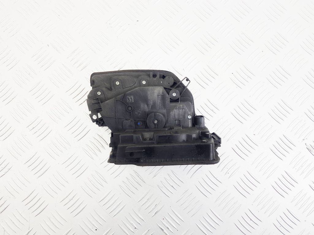 Замок двери задней левой bmw 5 g30/g31, 51227477697 | 113375 Замок двери задней левой bmw 5 g30/g31, 51227477697 | 113375