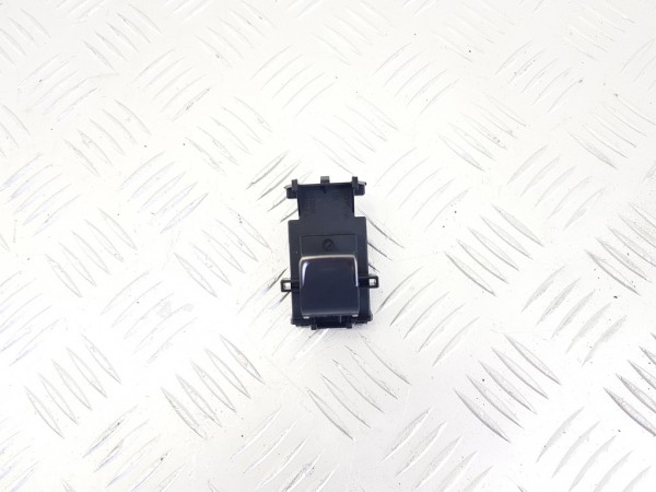 Кнопка стеклоподъемника lexus nx az20