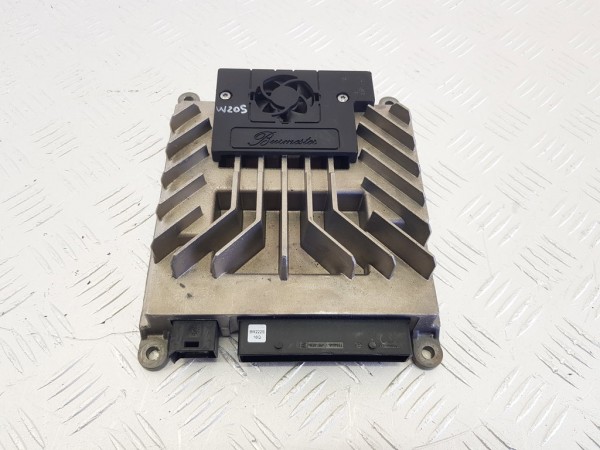 Усилитель музыкальный mercedes c w205