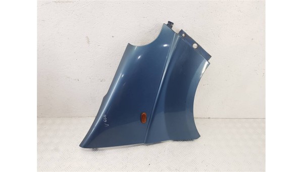 Крыло переднее правое renault trafic