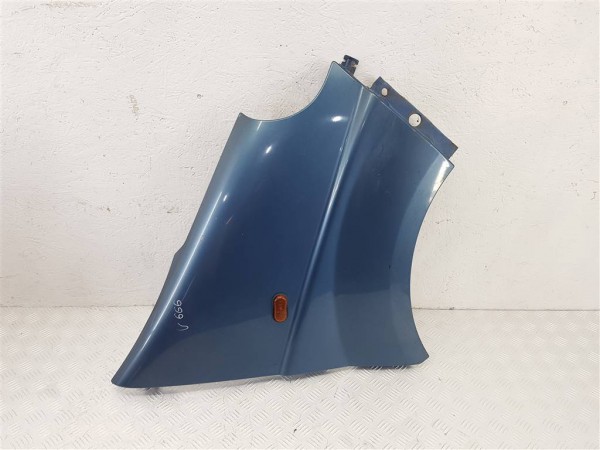 Крыло переднее правое renault trafic