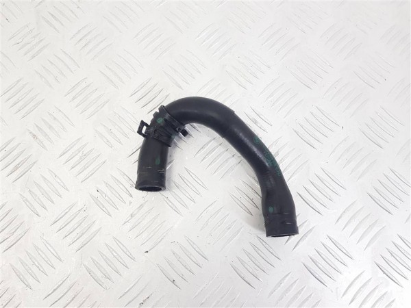 Патрубок радиатора bmw i8