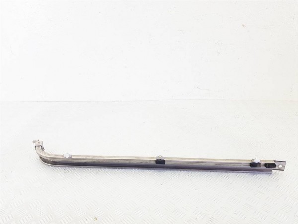 Направляющая сдвижной двери mercedes v w447