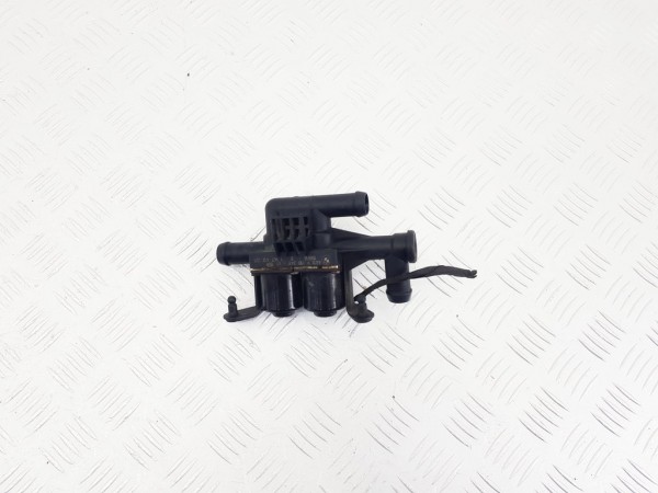 Кран отопителя (печки) bmw 6 f06/f12/f13