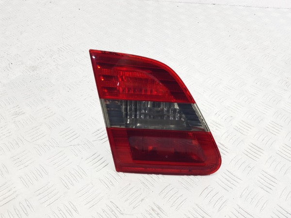Фонарь крышки багажника левый mercedes b w245