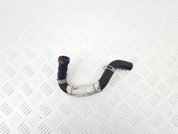 Патрубок радиатора kia stinger