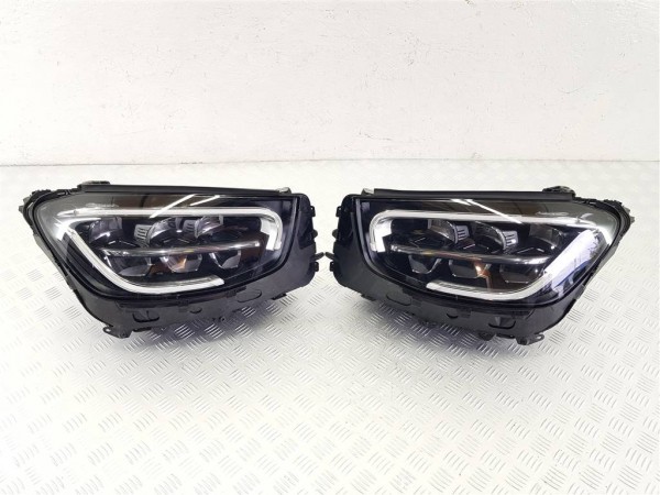 Фара правая mercedes glc x253