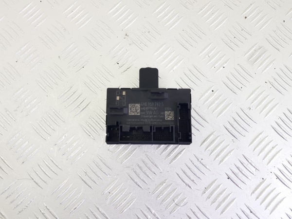 Блок управления двери porsche macan