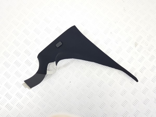 Обшивка стойки задней правой mercedes e w214