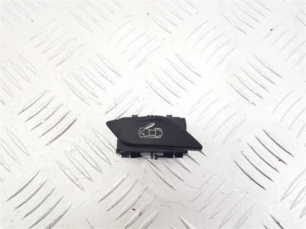 Кнопка открытия дверей (бесключевой доступ) bmw i8