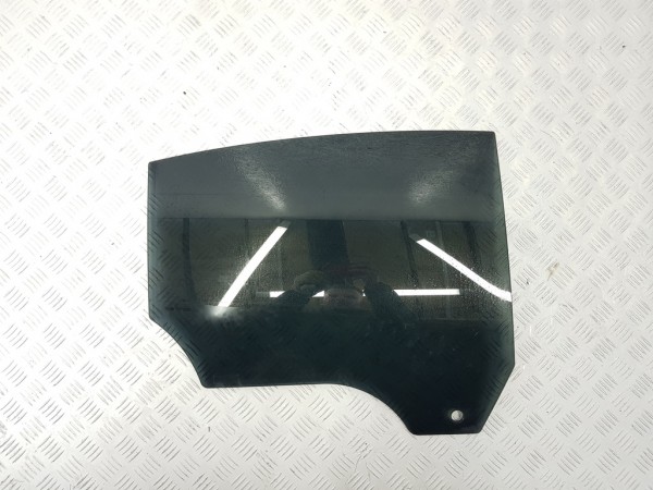 Стекло двери задней правой mercedes cls c257