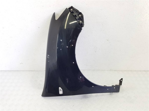 Крыло переднее правое dacia sandero