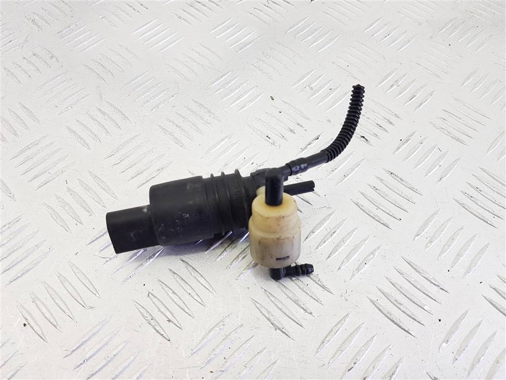 Насос (моторчик) омывателя стекла opel meriva a, 90585762 | 41858 Насос (моторчик) омывателя стекла opel meriva a, 90585762 | 41858