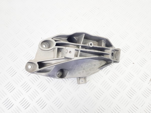 Кронштейн двигателя bmw x6 g06