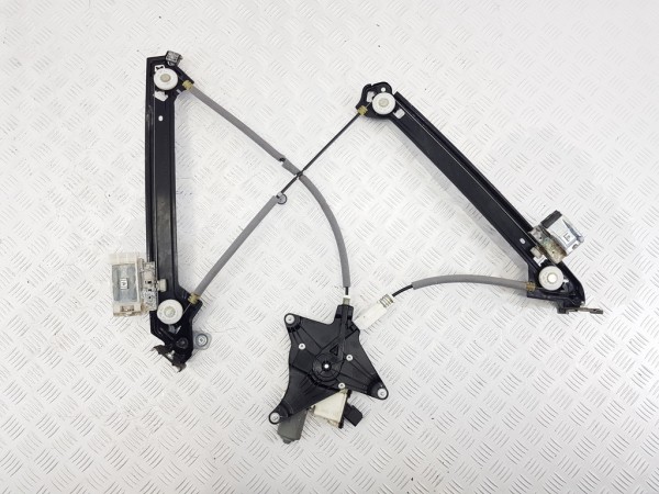 Стеклоподъемник передний правый ford mustang