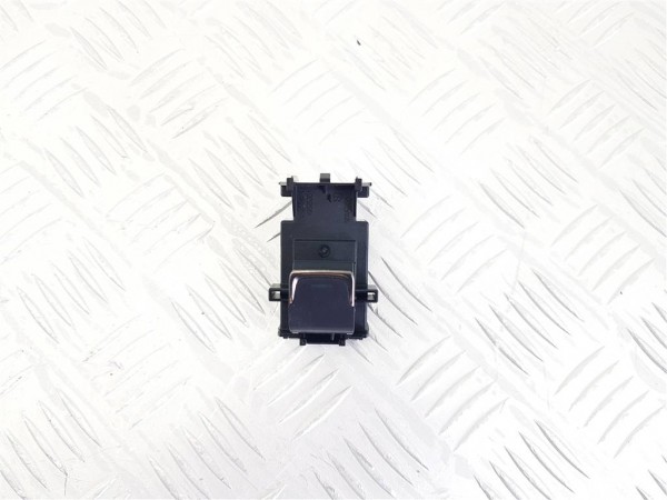 Кнопка стеклоподъемника lexus nx az20