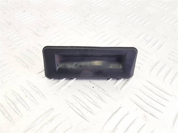 Кнопка открытия багажника skoda fabia