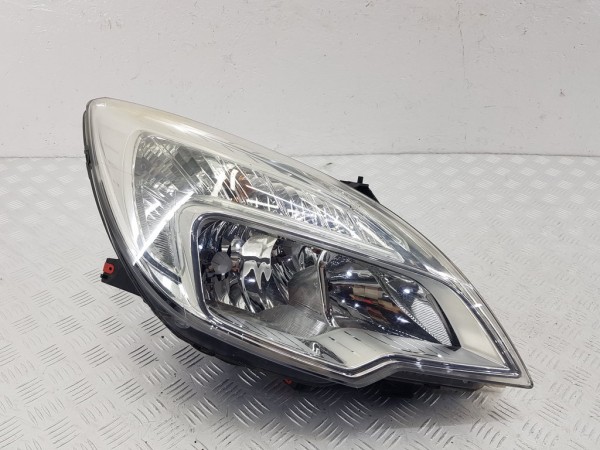 Фара правая opel meriva b