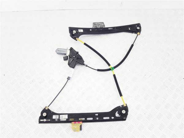 Стеклоподъемник передний левый mercedes c w205