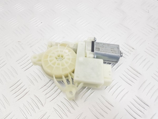 Моторчик стеклоподъемника задний левый bmw x5 g05