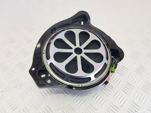 Сабвуфер mercedes c w205