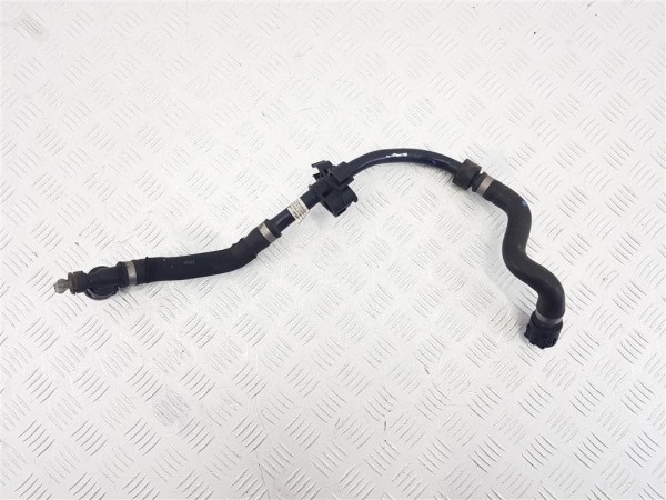 Патрубок радиатора mercedes gle w167