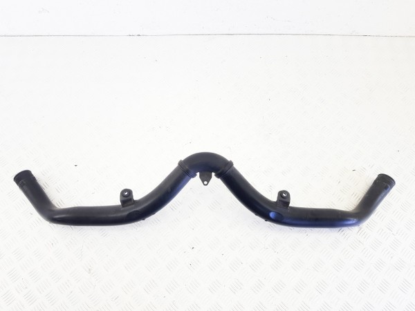 Патрубок интеркулера porsche macan