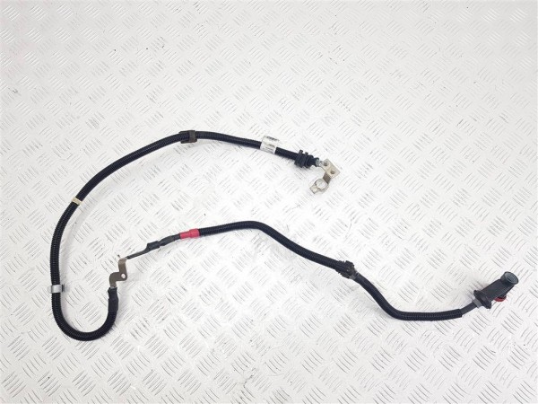 Плюсовой провод аккумулятора bmw x1 f48