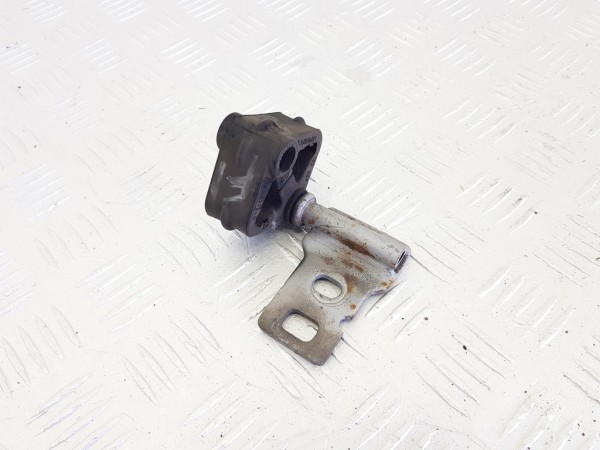 Кронштейн глушителя mercedes glc x253