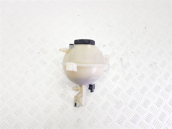 Бачок расширительный bmw 6 g32