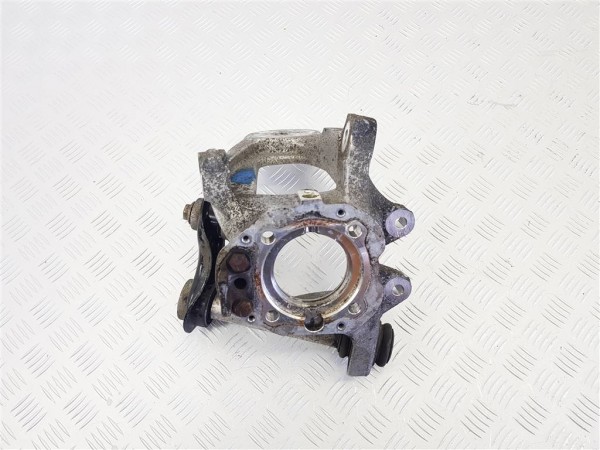 Кулак задний левый bmw x5 f15