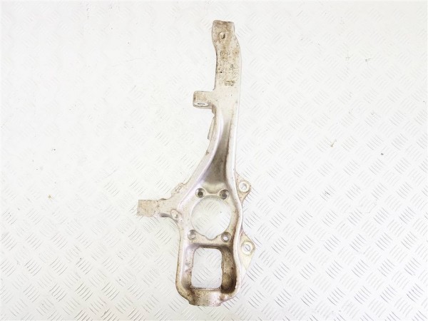 Кулак поворотный правый mercedes gle w167