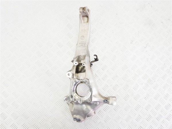 Кулак поворотный правый bmw x7 g07