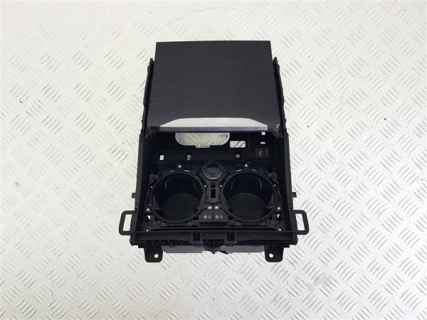 Подстаканник bmw x7 g07