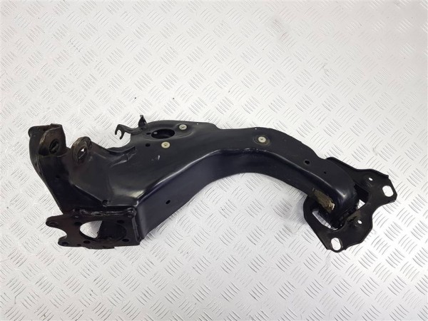 Кулак задний левый bmw x1 f48