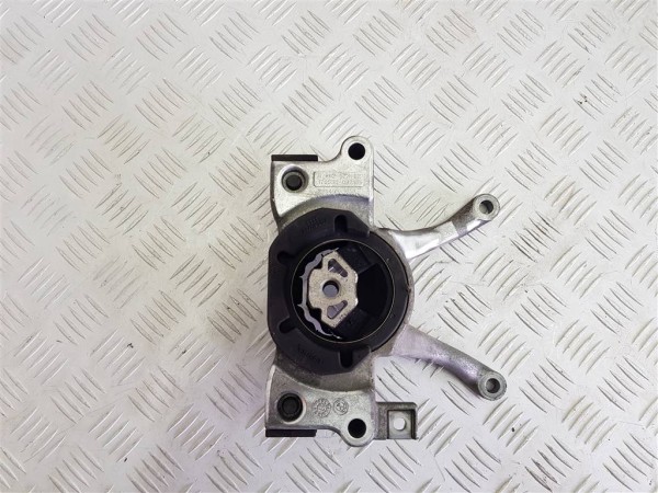 Подушка крепления КПП bmw 7 g11/g12