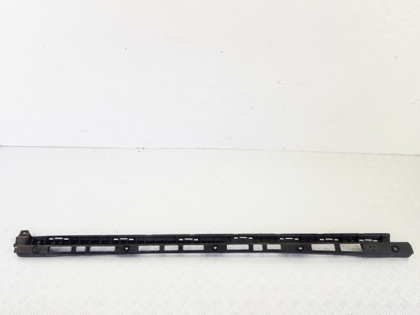 Кронштейн крепления порога mercedes glc x253