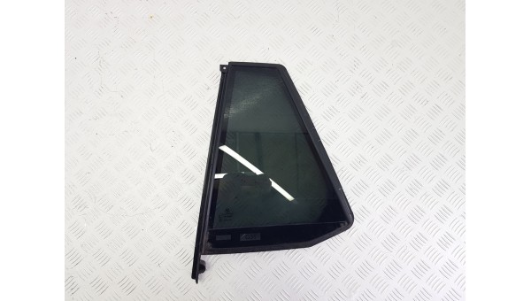Стекло двери задней левой bmw 5 g30/g31