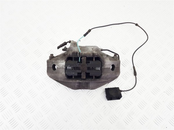 Суппорт передний левый bmw 6 g32