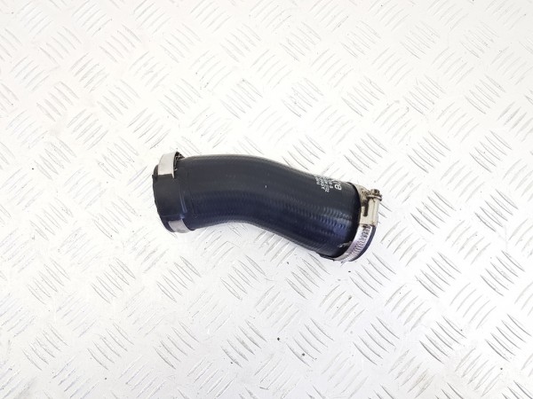 Патрубок интеркулера porsche macan