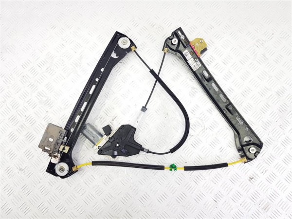 Стеклоподъемник передний правый mercedes c w205