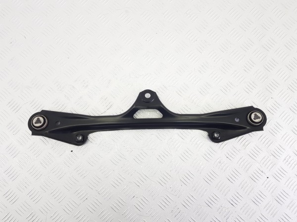 Рычаг задний mercedes e w214