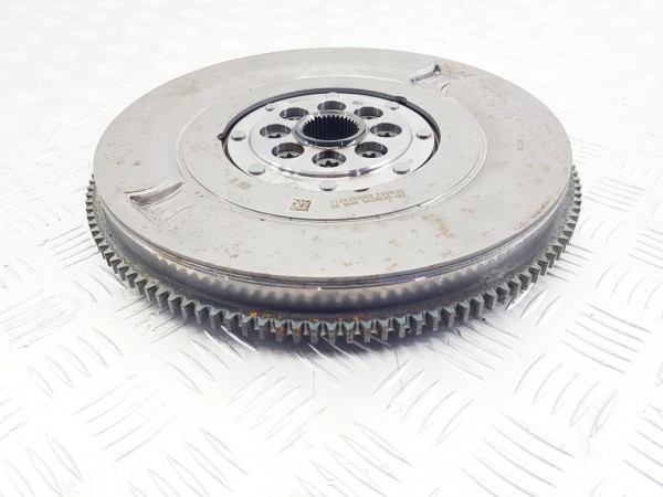 Маховик (сцепление) bmw x6 g06